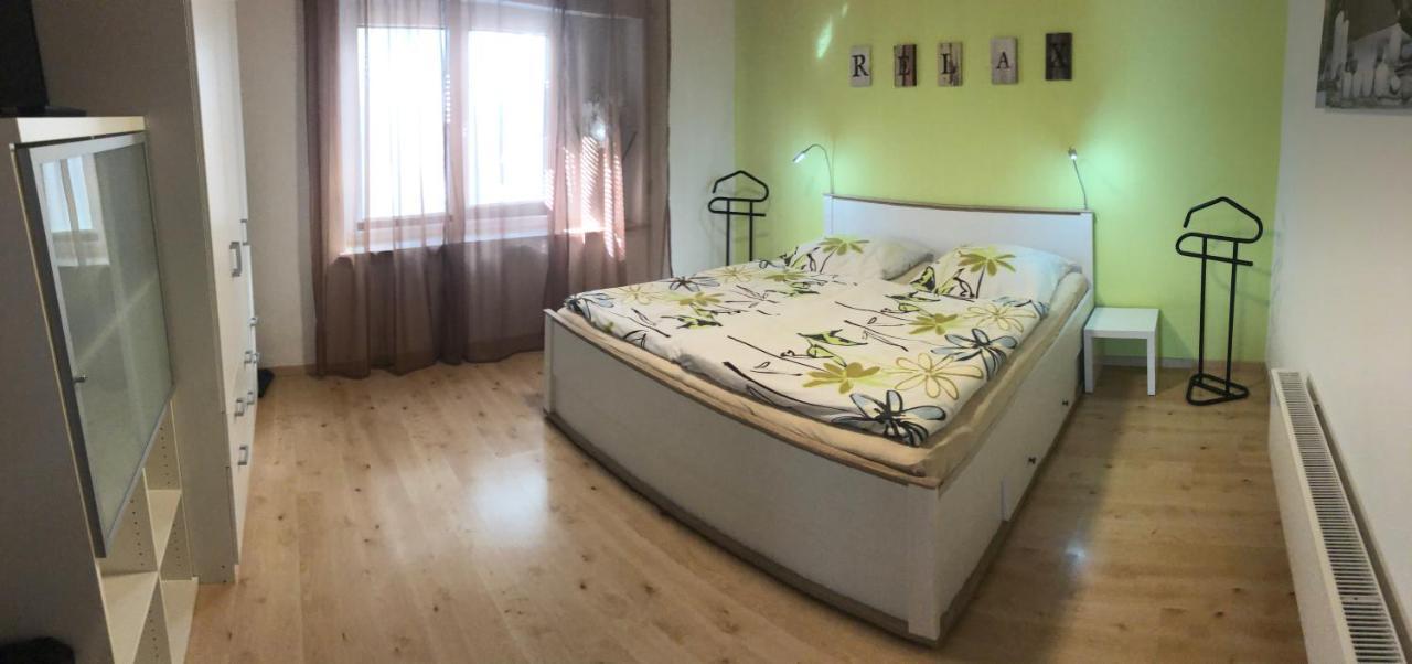 Niedenstein Ferienwohnung Familie Slepitzka מראה חיצוני תמונה