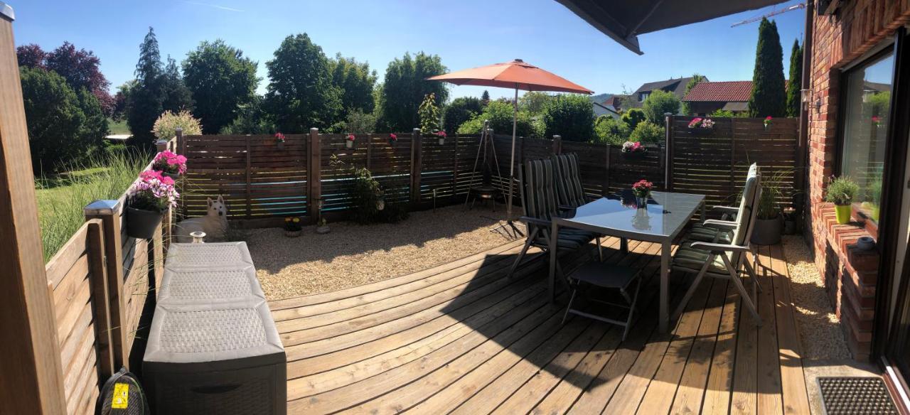 Niedenstein Ferienwohnung Familie Slepitzka מראה חיצוני תמונה